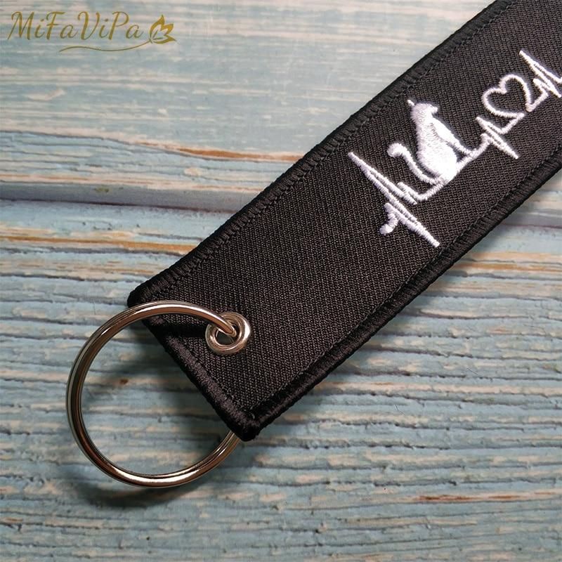 10 PCS WHOLESALE EMBROIDERY LOVELY CAT KEYCHAIN - PILOTSX