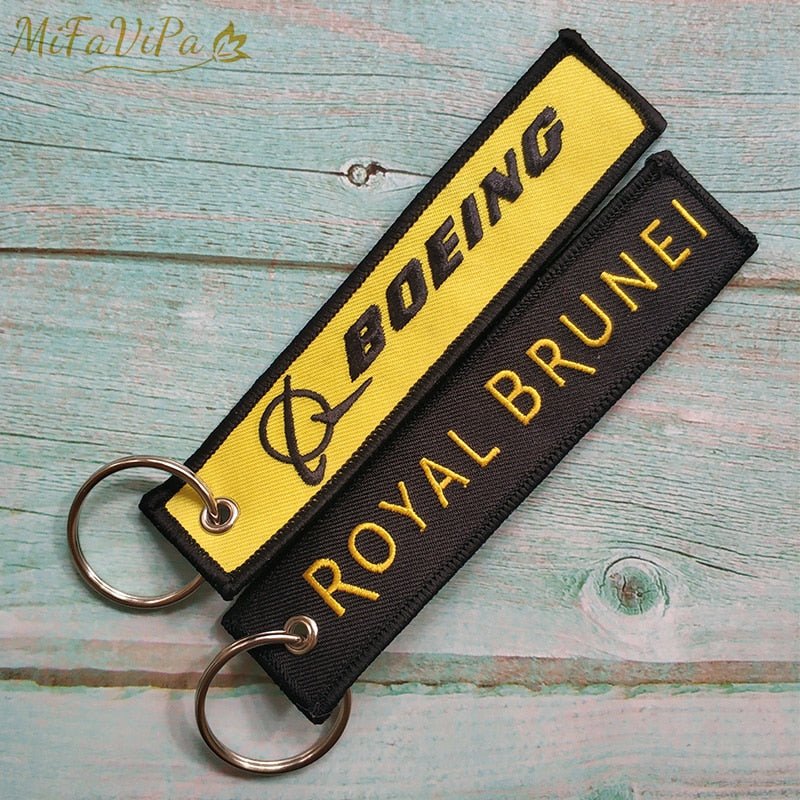 2 PCS/LOT A BOEING SIDE B ROYAL BRUNEI EMBROIDERY KEY CHAIN - PILOTSX