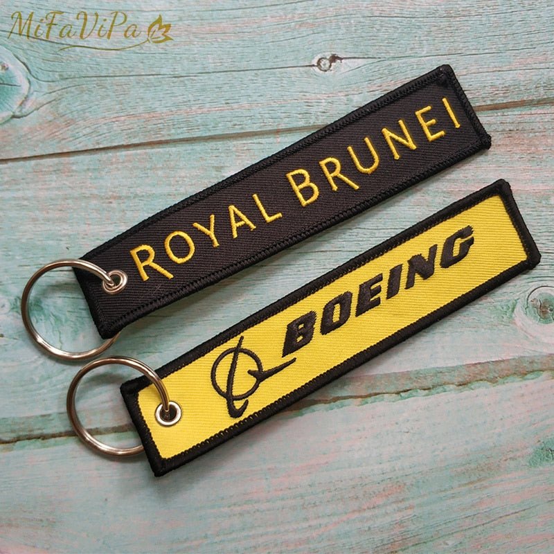 2 PCS/LOT A BOEING SIDE B ROYAL BRUNEI EMBROIDERY KEY CHAIN - PILOTSX