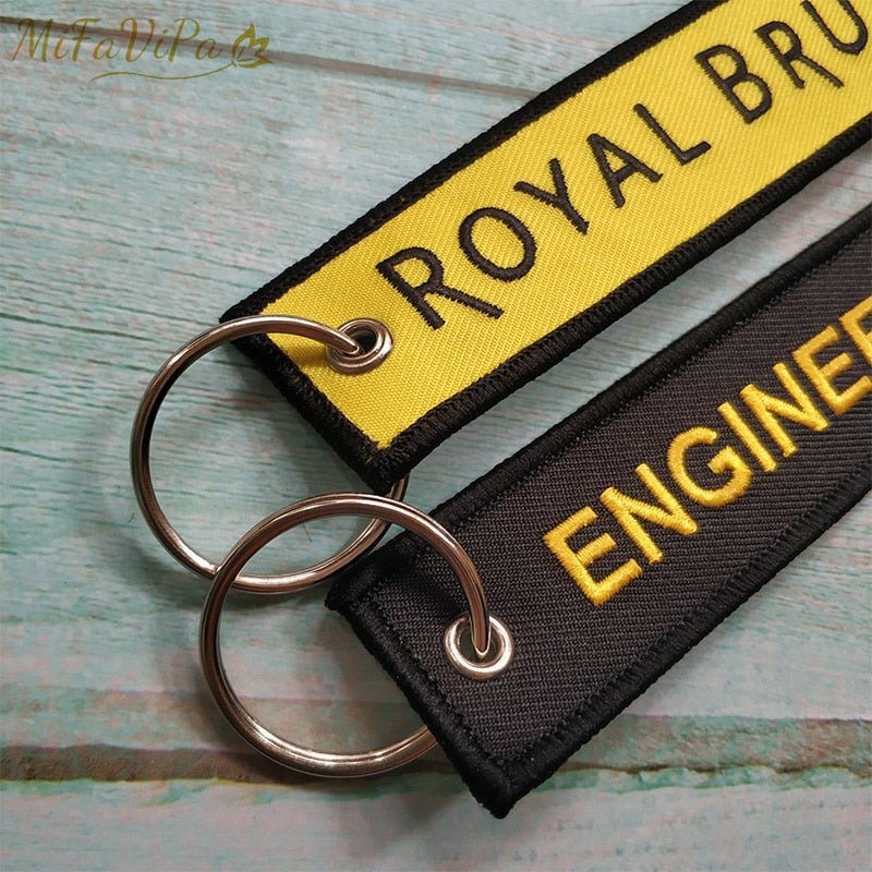 2 PCS/LOTBOEING A320 ENGINEER EMBROIDERY KEY CHAIN - PILOTSX