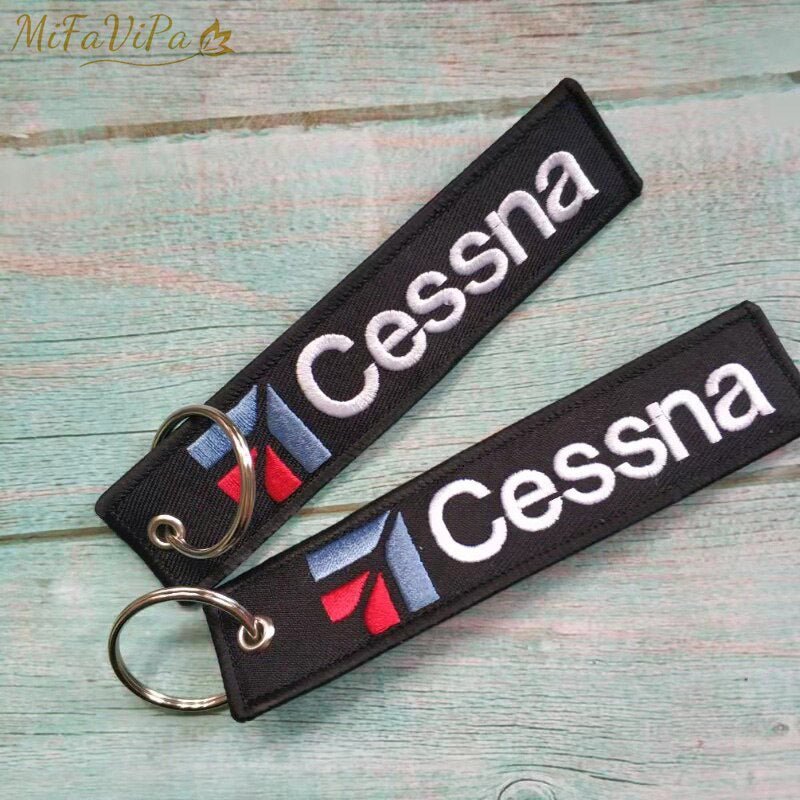 30 PCS EMBROIDERY 15 PCS CESSNA KEYCHAIN - PILOTSX