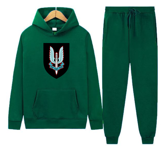 AIRLINES  PULLOVER