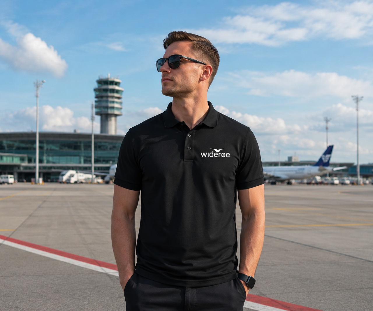 WIDEROE AIRLINES POLO T-SHIRT