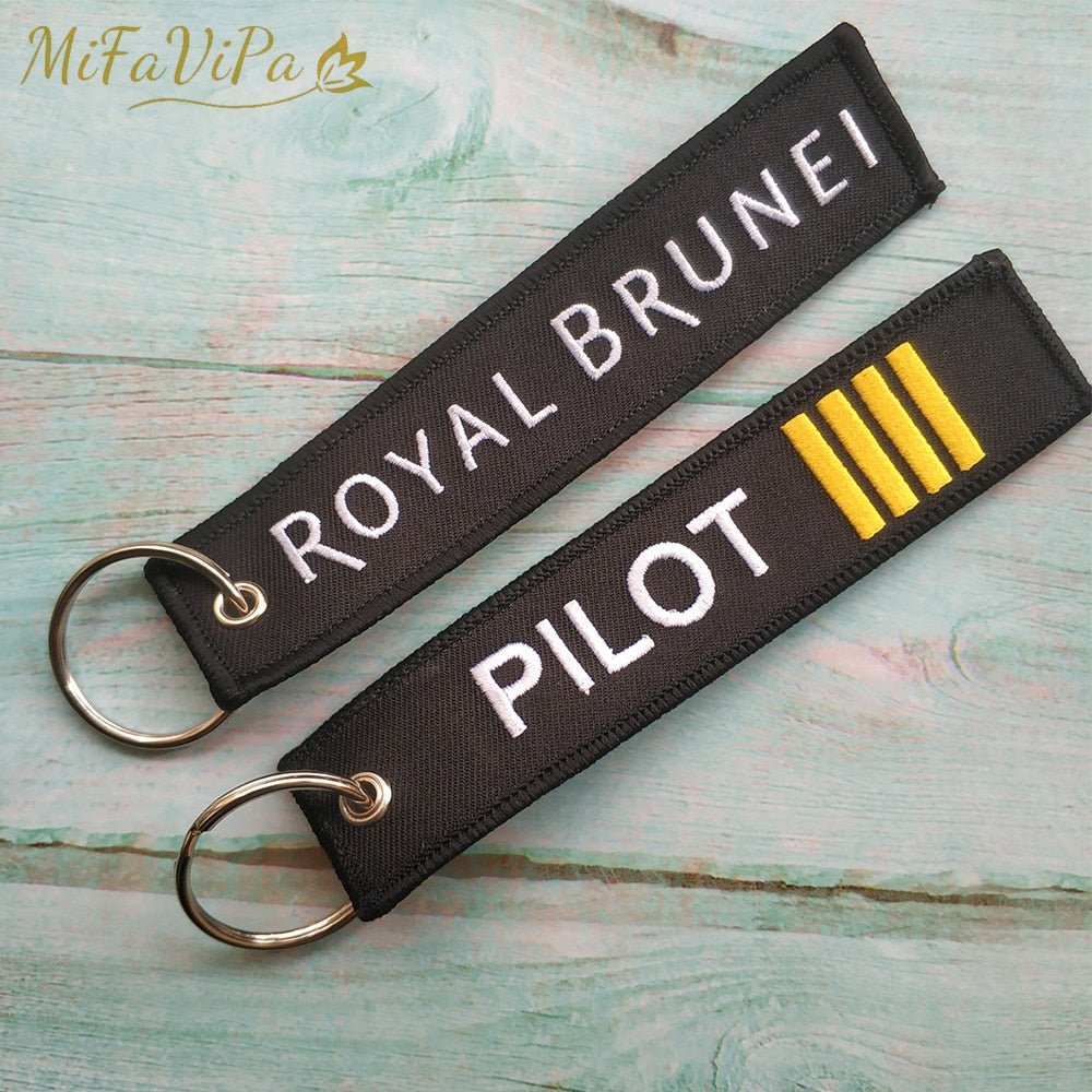 A ROYAL BRUNEI B PILOT EMBROIDERY KEY CHAIN - PILOTSX