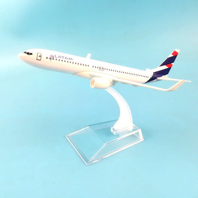 A380 BOEING 777 LATAM ALLOY METAL MODEL AIRPLANE MODEL W STAND KIDS TOYS - PILOTSX