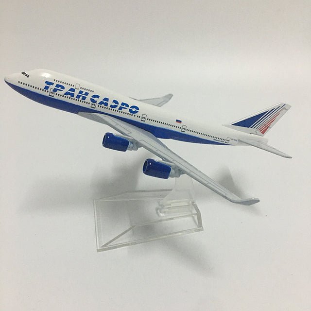 AIR AEROFLOT RUSSIAN AIRLINES AIRBUS 330 A330 AIRWAYS AIRPLANE MODEL PLANE MODEL - PILOTSX