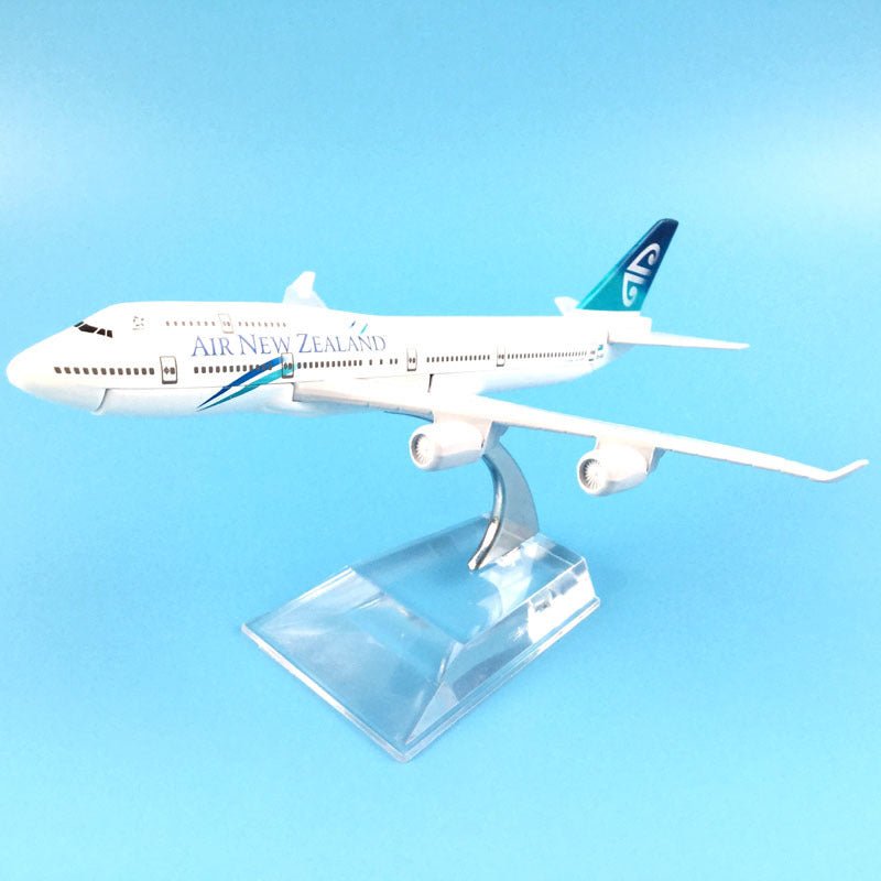 AIR NEW ZEALAND BOEING 777 PLANE MODEL AIRPLANE MODEL AIRCRAFT - PILOTSX