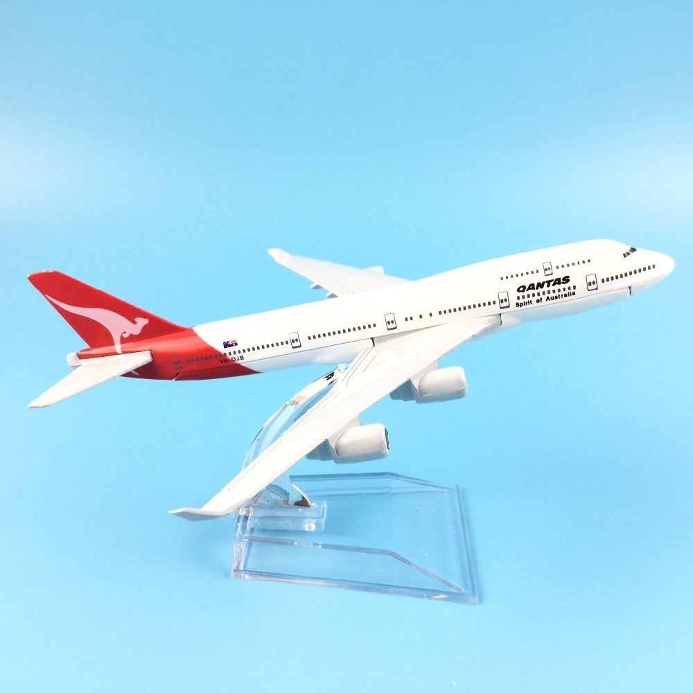 Qantas Boeing 747 Model Plane Airplane Model Kids Toys AV8R