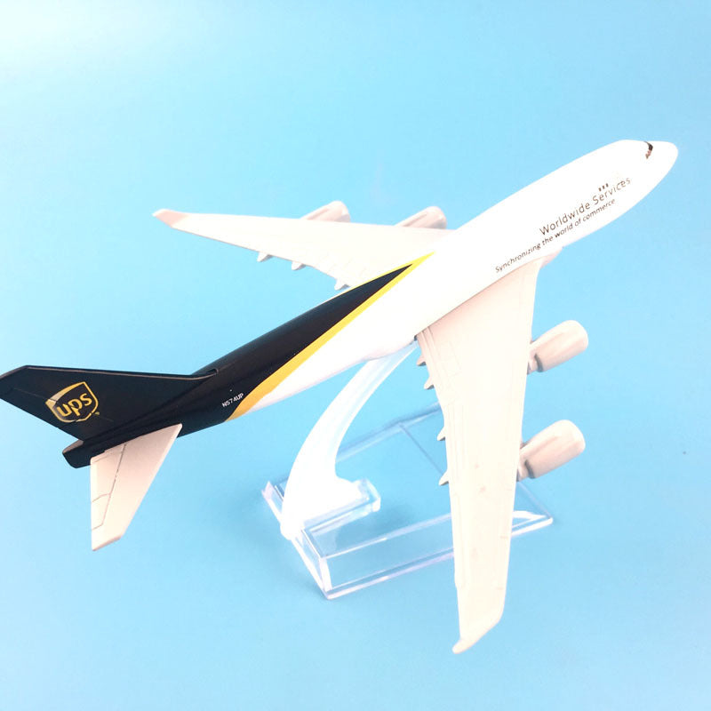 UPS Airlines Boeing 747 Aircraft Model 1:400 Diecast Metal Airplanes AV8R