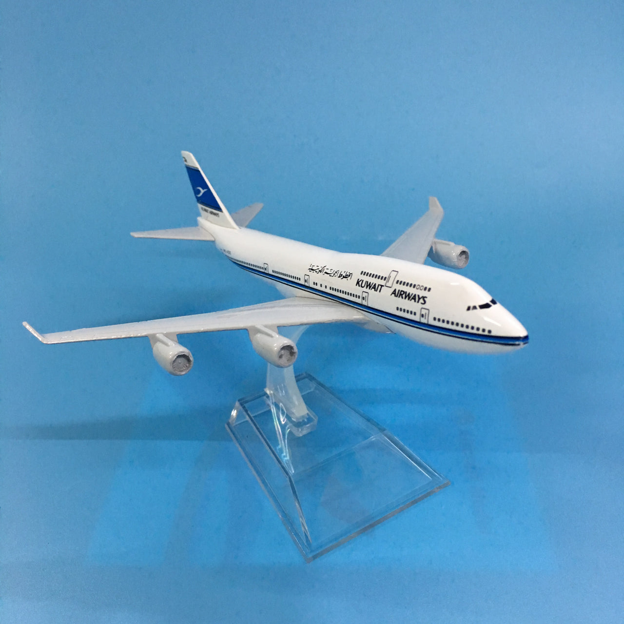 Airplane Model Kuwait Airways Boeing B747 Airplanes Model Plane AV8R