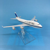 Thumbnail for Airplane Model Kuwait Airways Boeing B747 Airplanes Model Plane AV8R