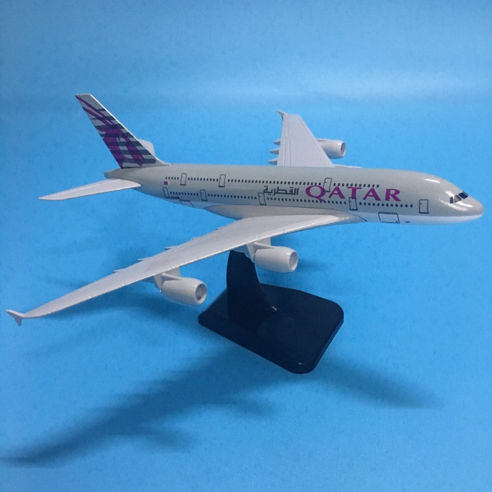 Airplane Model QATAR Airbus A380 Aircraft Model 1:200 Diecast Metal Airplanes AV8R