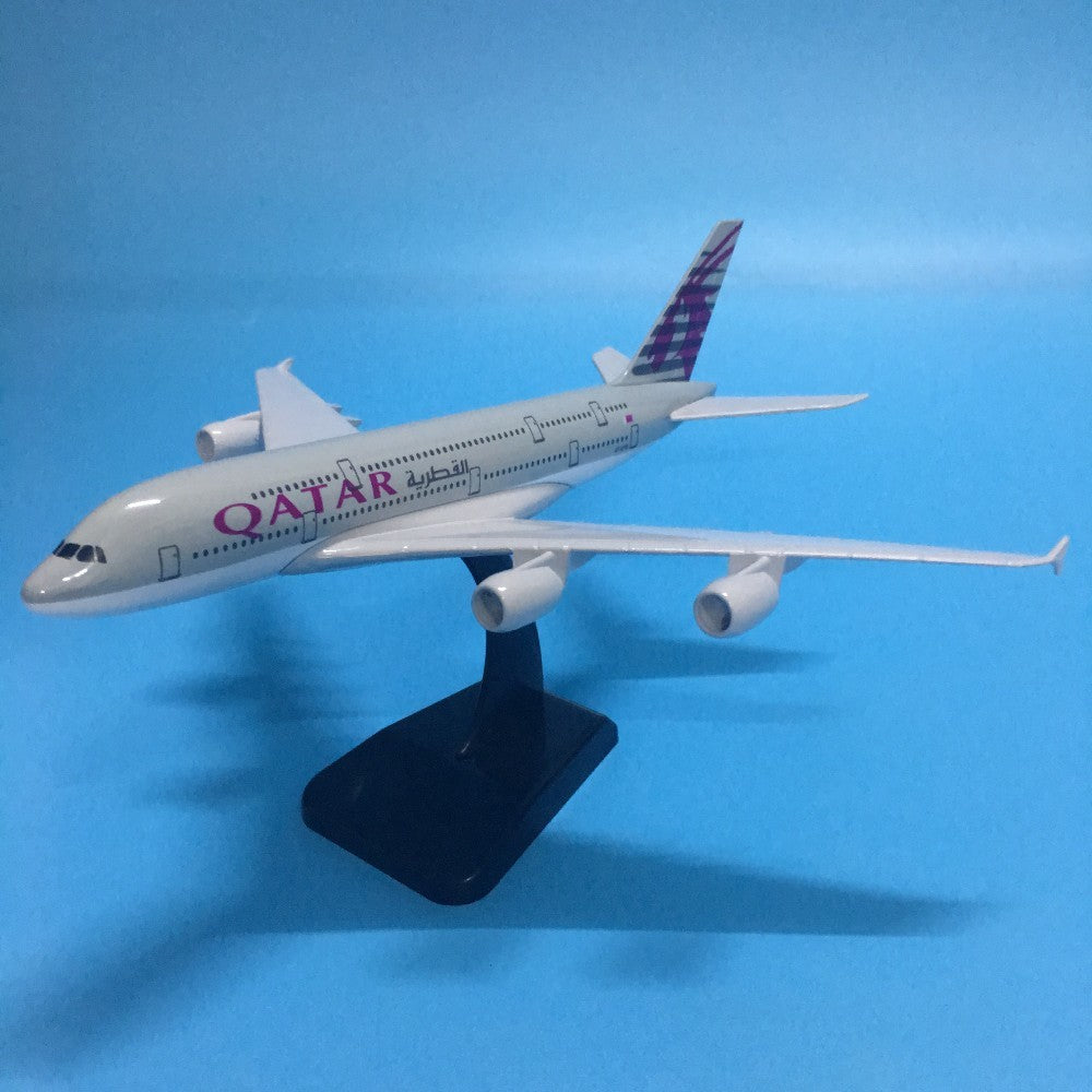 Airplane Model QATAR Airbus A380 Aircraft Model 1:200 Diecast Metal Airplanes AV8R