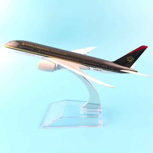 Russian aviation 16cm Metal Aircraft Plane Model toys A330 Boeing 777 DHL Airbus Airplane Model AV8R