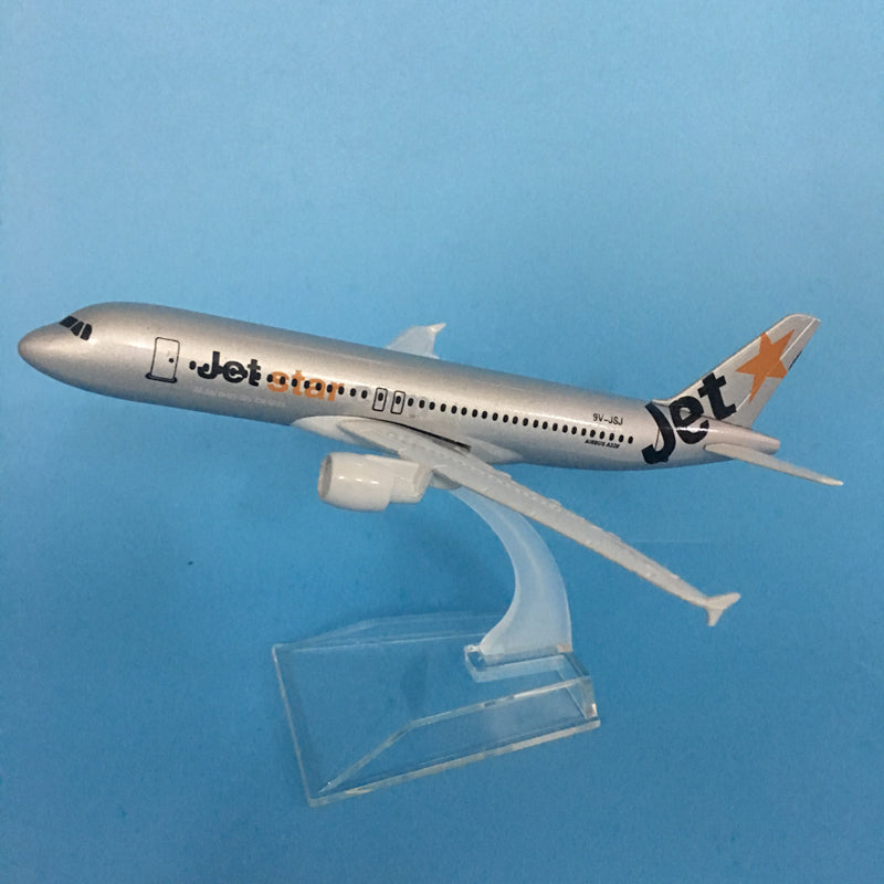 JETSTAR AIRWAYS METAL ALLOY MODEL PLANE AIRCRAFT MODEL TOY AIRPLANE AV8R