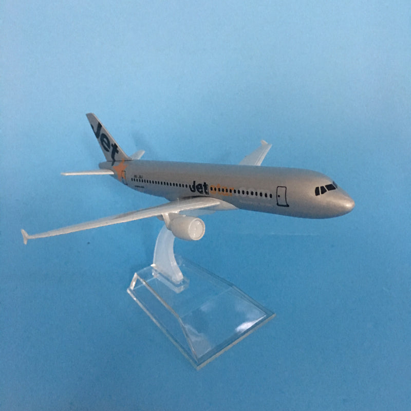 JETSTAR AIRWAYS METAL ALLOY MODEL PLANE AIRCRAFT MODEL TOY AIRPLANE AV8R