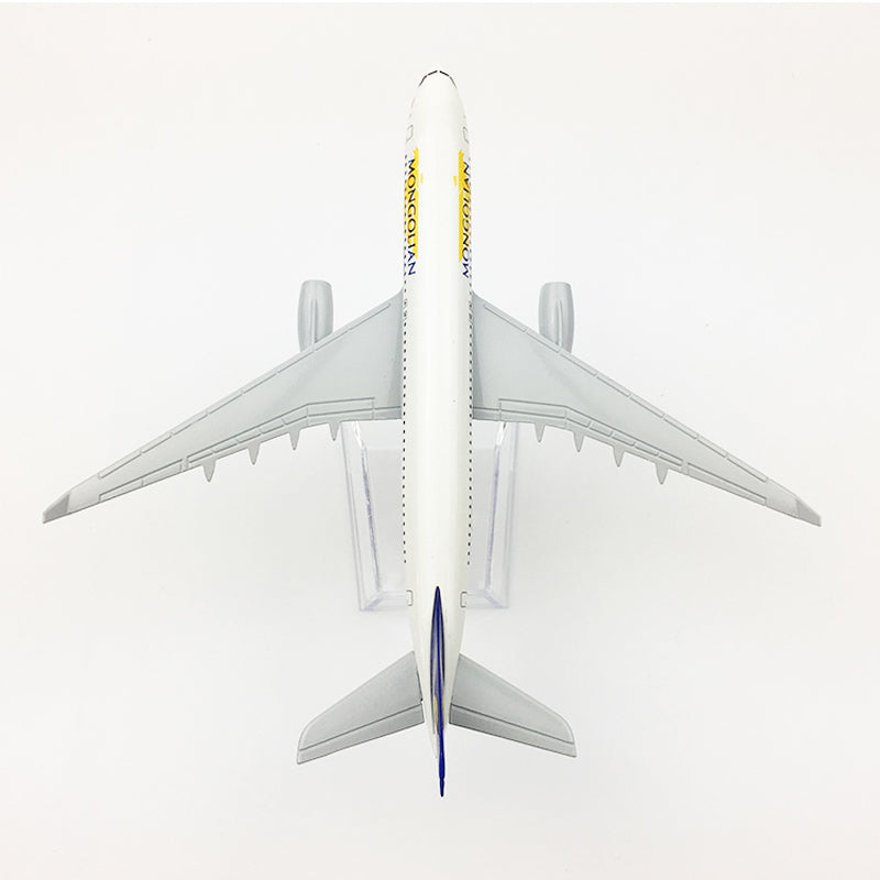 MONGOLIAN AIRLINES AEROPLANE MODEL BOEING 767 AIRPLANE AV8R